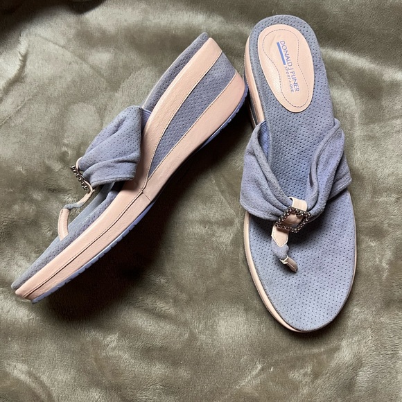 Donald J Pliner Purple & Pink Sandals - Picture 1 of 8